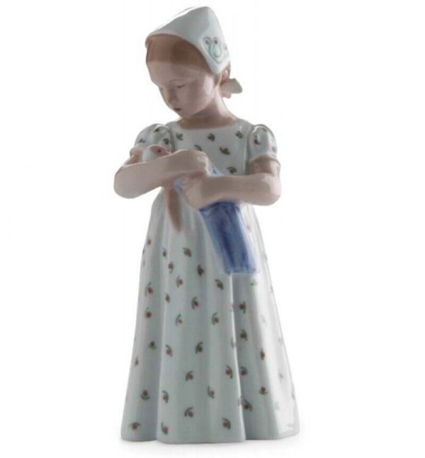 Royal Copenhagen Figurine "Mary con Bambola" CM 20x9x8