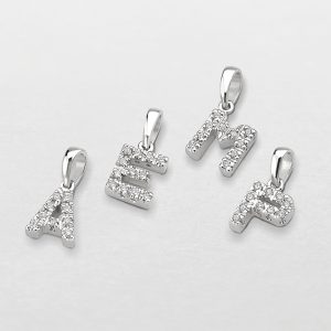 Giorgio Visconti Ciondolo iniziale O in oro bianco e diamanti naturali pendente CB33848/O